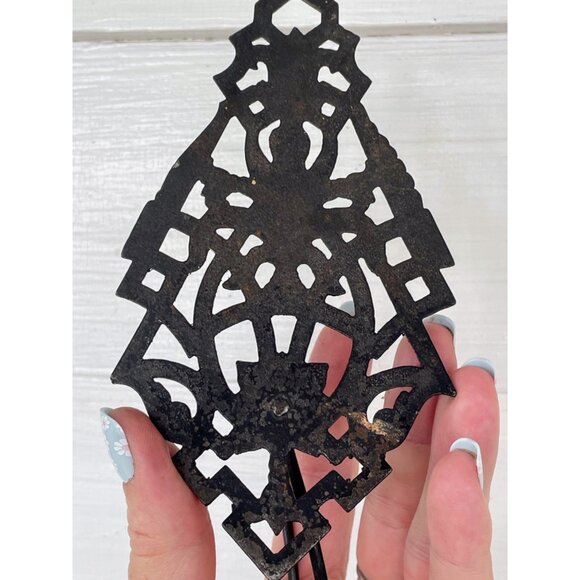 Antique Eastlake Cast Iron Wall hanging Paper Bill Receipt Spike - Picture 4 of 10